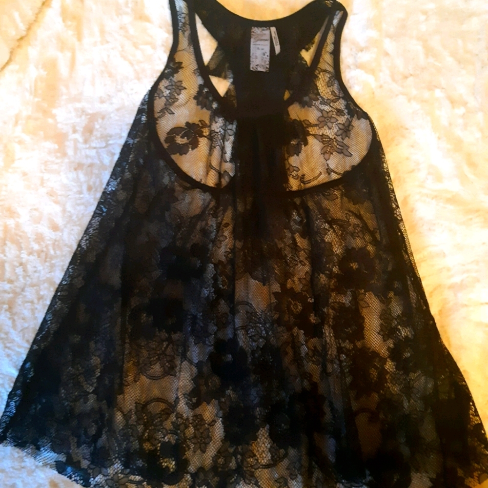 Guess lace racerback sleeveless top